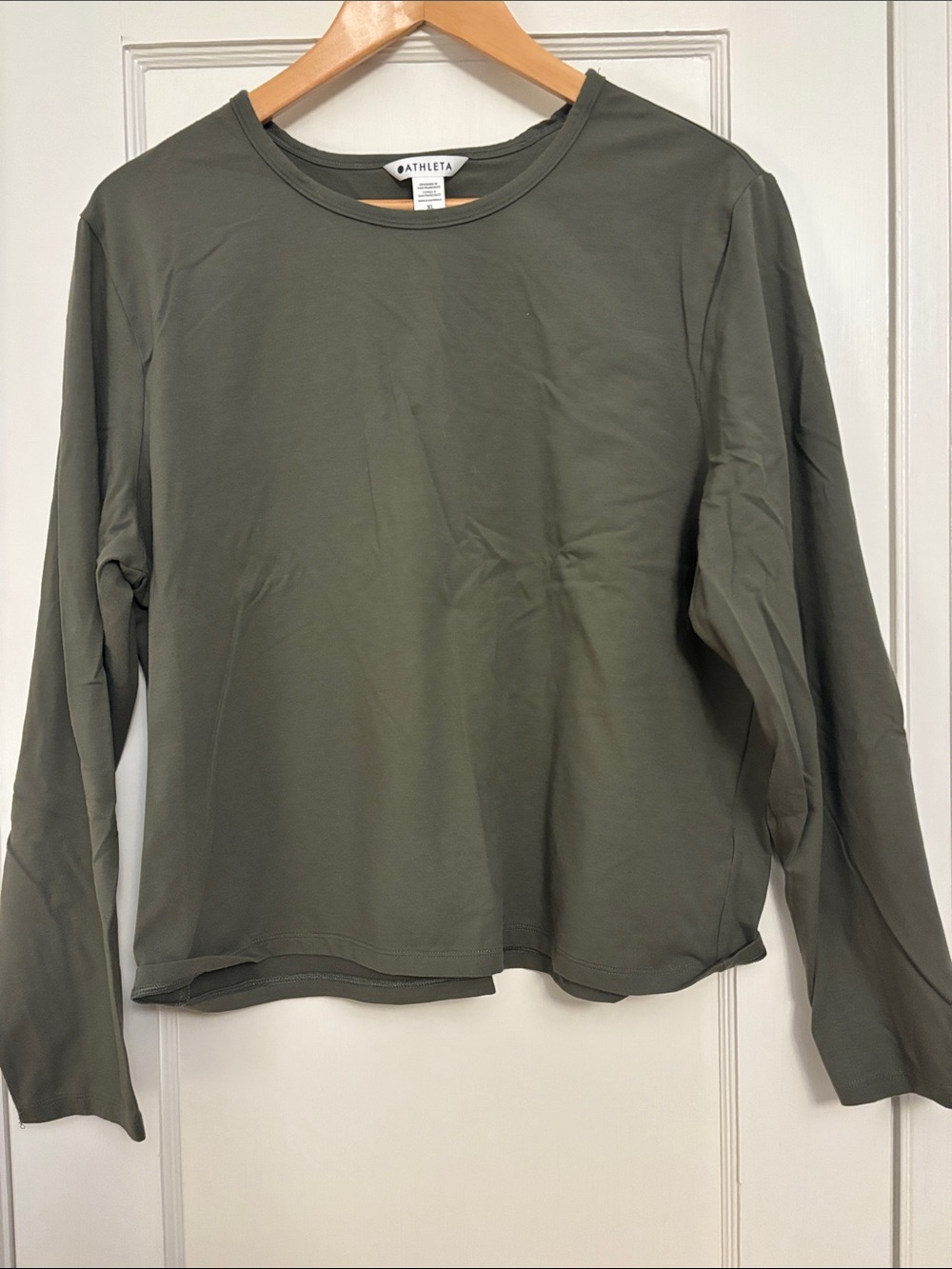 Athleta Olive Green Long Sleeve Crew
